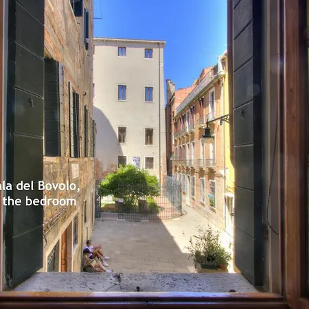 Spiral~canal~view Benátky